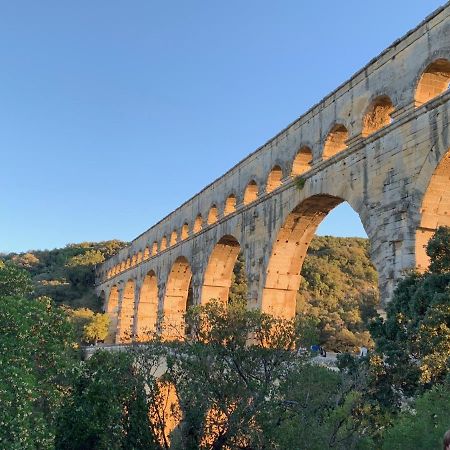 Le Patio Du Murier Vers Pont du Gard Exteriér fotografie