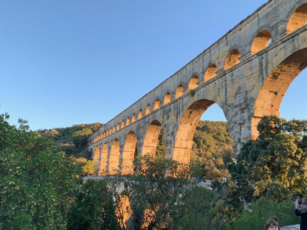Le Patio Du Murier Vers Pont du Gard Exteriér fotografie